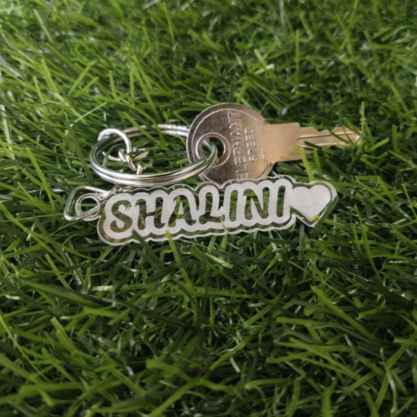 ACRYLIC SINGLE NAME WITH HEART KEYCHAIN